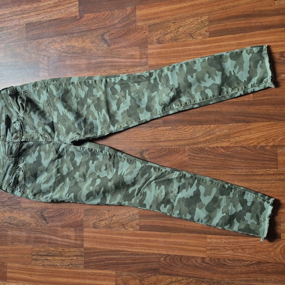 Old Navy Camo Rockstar Ankle Jeans